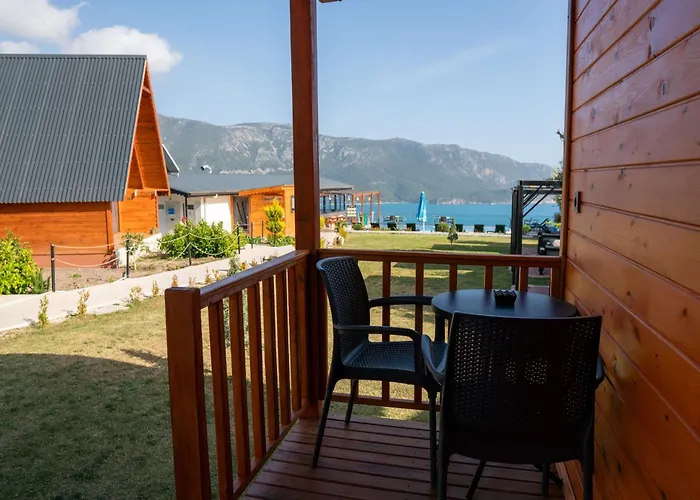 Szálloda Seyr-i Mavi *